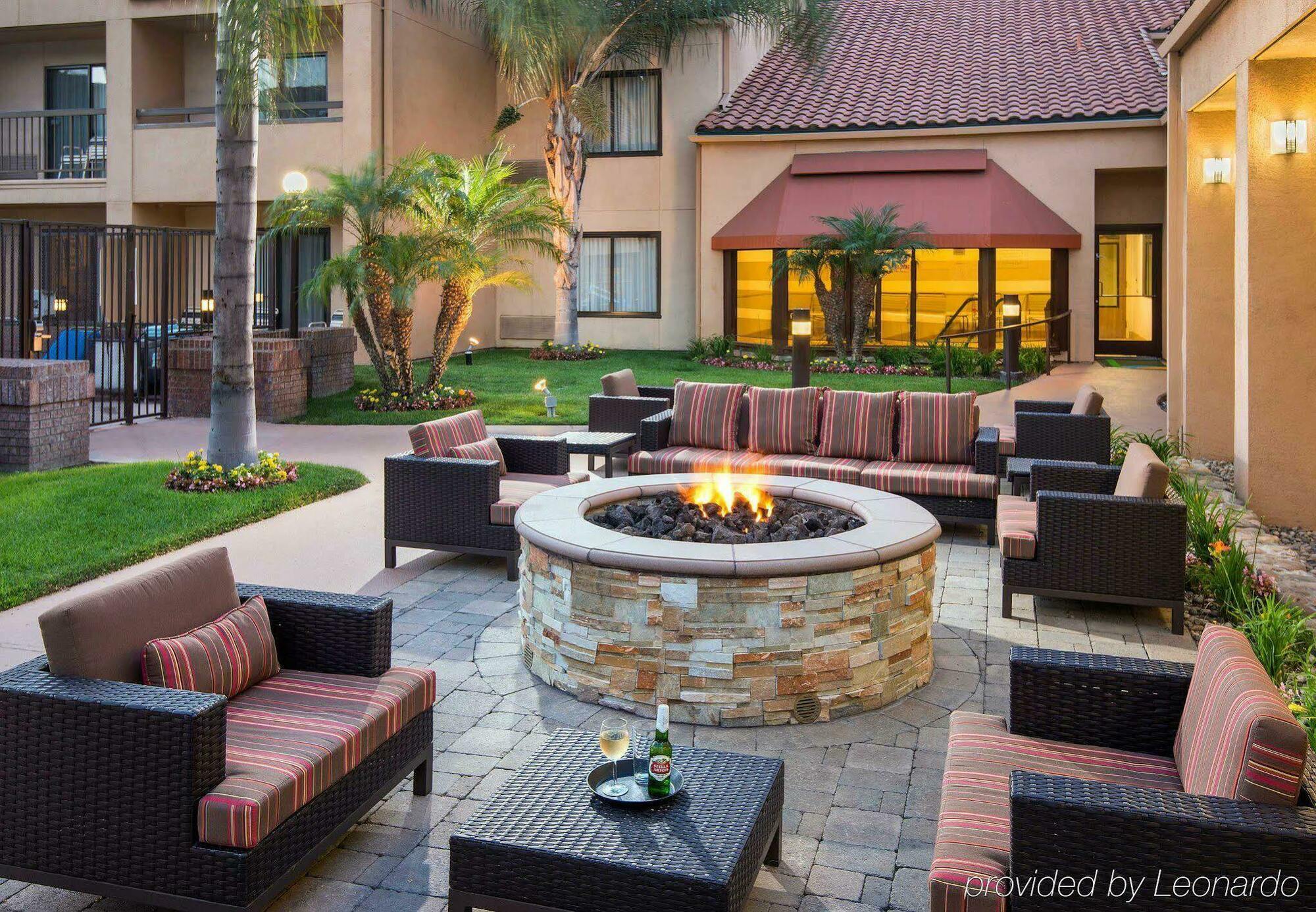Courtyard Anaheim Buena Park Hotel Eksteriør billede